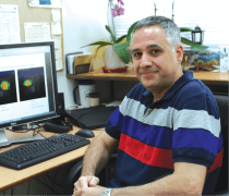 פרופ' אלי וקסמן. קרינה קוסמית