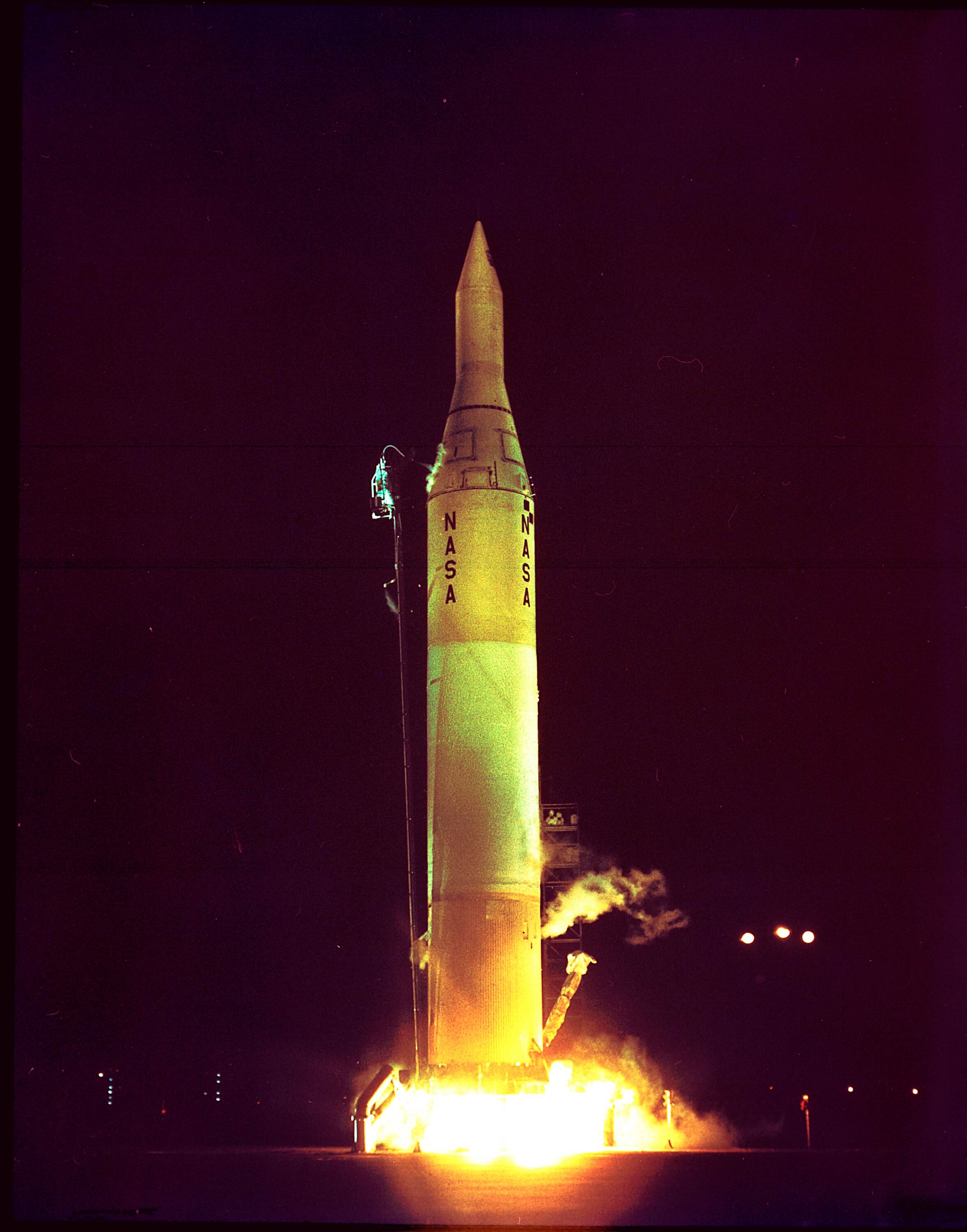 שיגור החללית פיוניר 4 על גבי טיל ג'ונו 2, כף קנוורל, 3/3/59. צילום: נאס"א