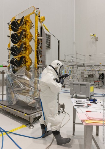 O3b Networks satellites are fueled at the assembly facility for launch. Figure: O3b Networks