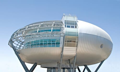 A building at Sami Shimon College in Be'er Sheva. Photo: shutterstock