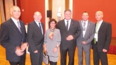 מימין: רון גובר - מנכ"ל המרכז למדעי החיים ישראל-ליטא; לן יודס , ראש לשכת המסחר ישראל ליטא,, שר החוץ הליטאי לינאס לינקביצ'וס, חגית בן יעקב, שגרירת ישראל למדינות הבלטיות; זאב זליג מיוזמי כנס LIFE SCIENCES BALTICS ומנכ"ל ג'נזיים לשעבר; יוסי בורנשטיין - מנכ"ל קבוצית שיזים. צילום: אבי בליזובסקי