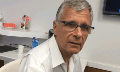 פרופ' רון גונן, מנהל אגף יולדות וחדרי לידה והיחידה להריון בסיכון גבוה וסגן בכיר למנהל מחלקת נשים ויולדות, במרכז הרפואי בני ציון . צילום: אבי בליזובסקי