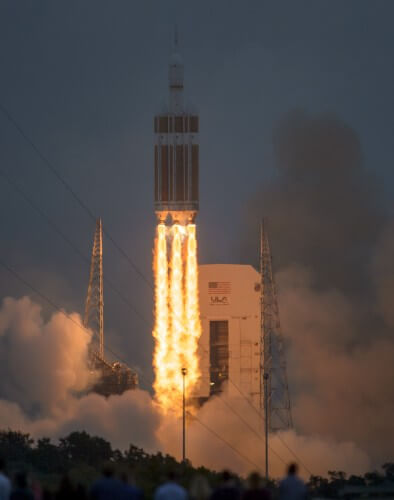 שיגור החללית אוריון לטיסת הניסוי הראשונה, 5/12/14. צילום:NASA/Bill Ingalls
