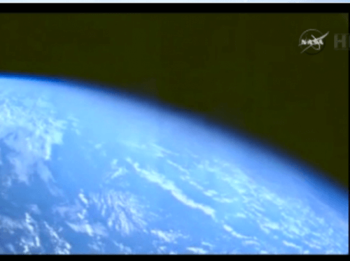 תמונה של כדור הארץ ממצלמות החללית אוריון לפני חדירתה לאטמוספירה. צילום: נאס"א