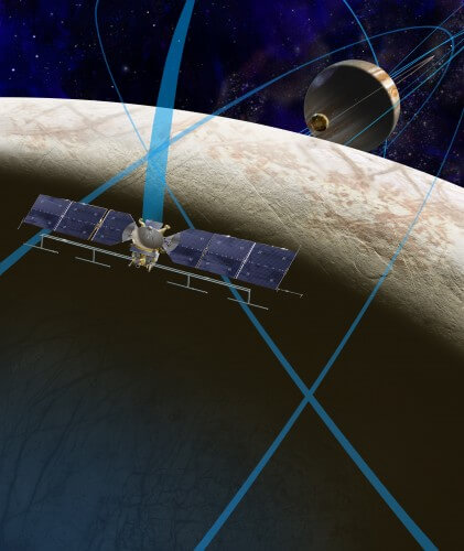   איור אמן זה מראה כיצד תתבצע המשימה של נאס"א לירח אירופה. באמצעות טיסות מעבר רבות ליד הירח הקפוא. קרדיטים: NASA / JPL-קלטק