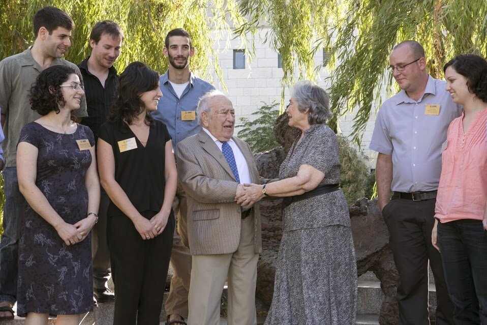 מלגאי אדמס לשנת 2014 עם רות ארנון ומרסל אדאמס במרכז. צילום: יח"צ