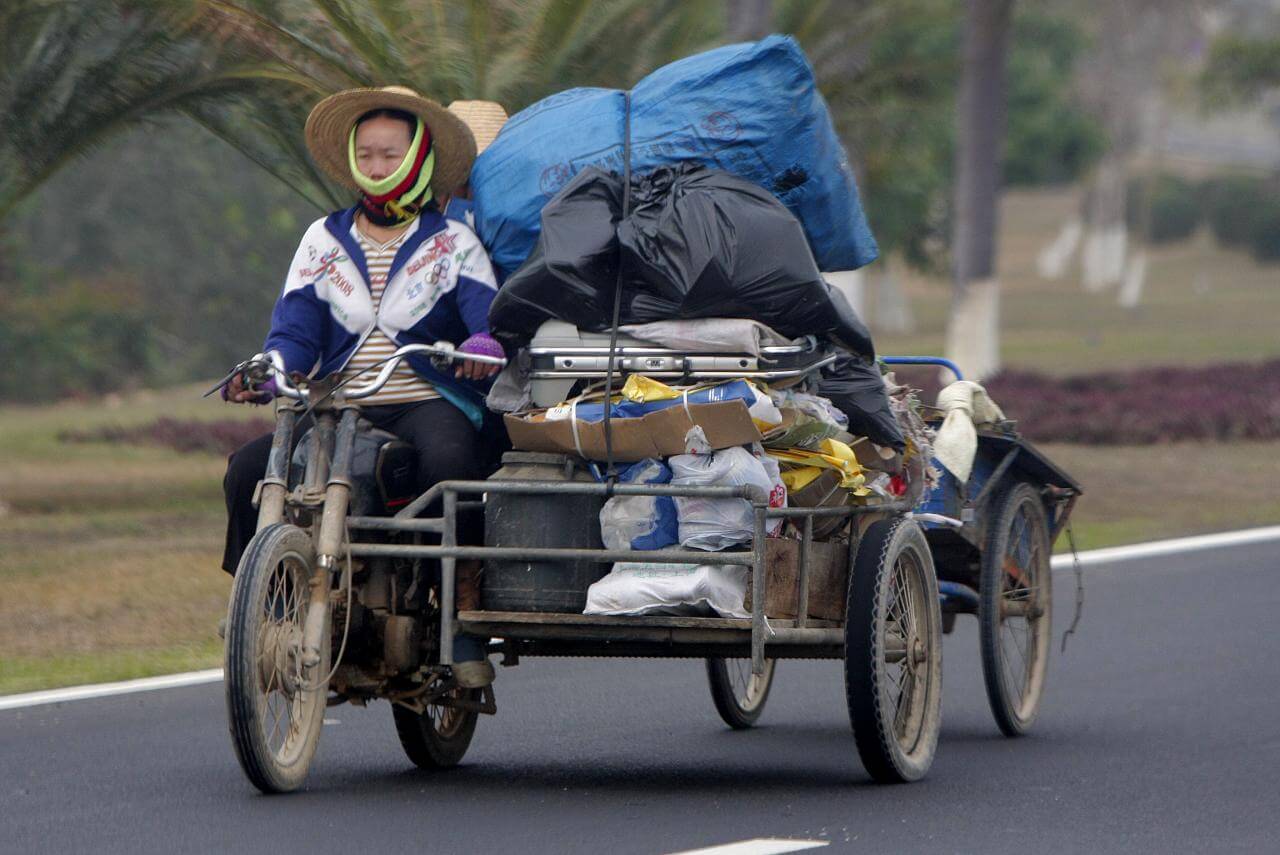 Modern transportation brings with it progress, but also a faster spread of epidemics. Photo: Judhi Prasetyo, Flickr