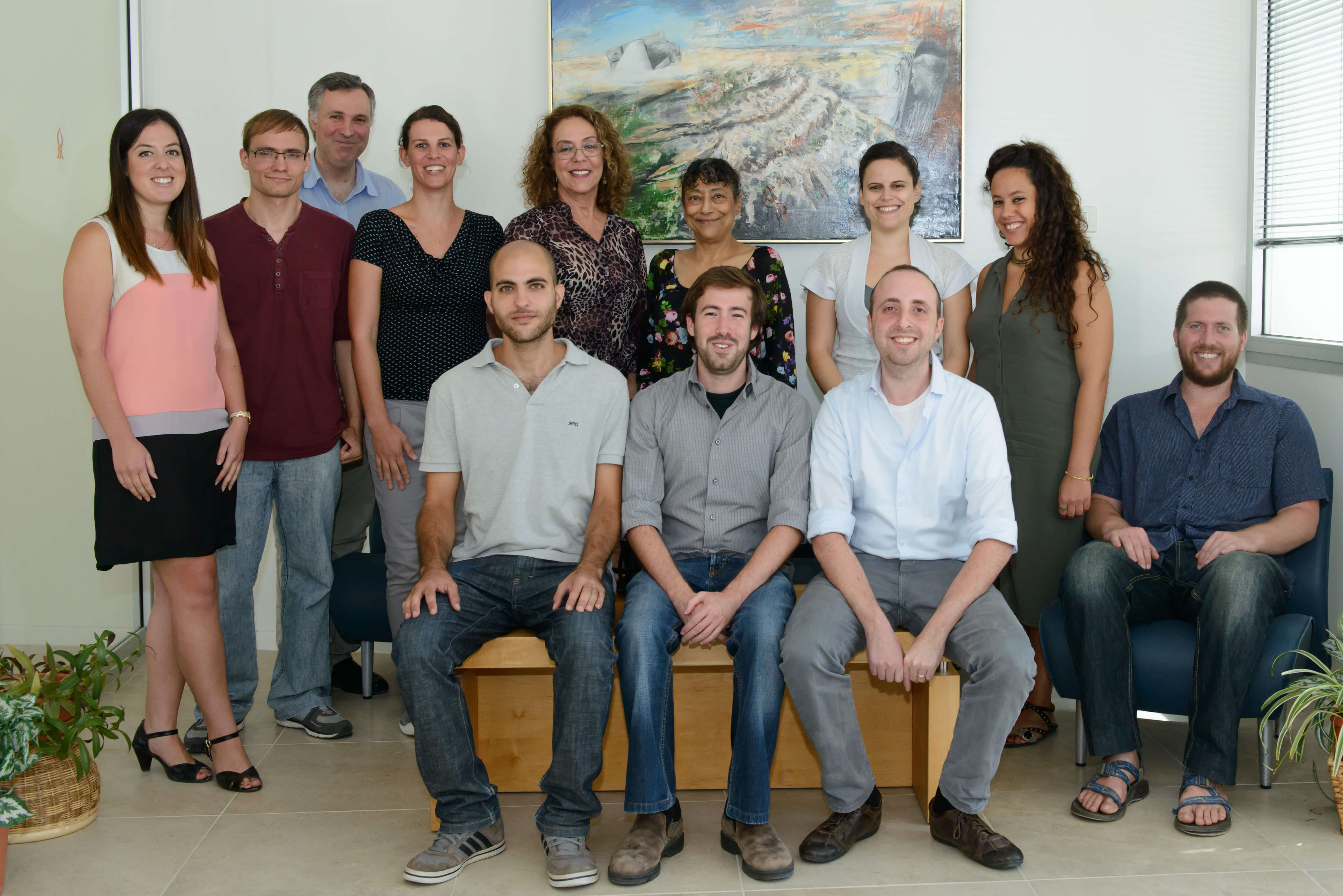 فريق iGEM BGU من جامعة بن غوريون لعام 2015. تصوير: جامعة بن غوريون.