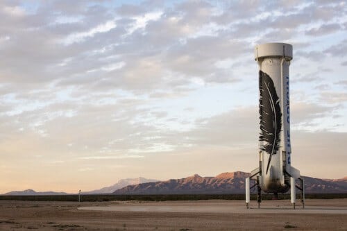 המשגר של ניו שפרד לאחר הנחיתה. מקור: Blue Origin