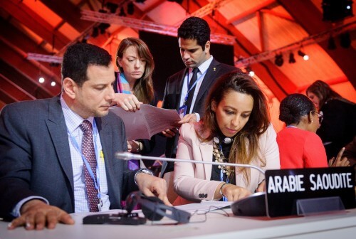 Saudi Arabia's representatives to the conference. Stick sticks in the wheels. Photo: cop paris