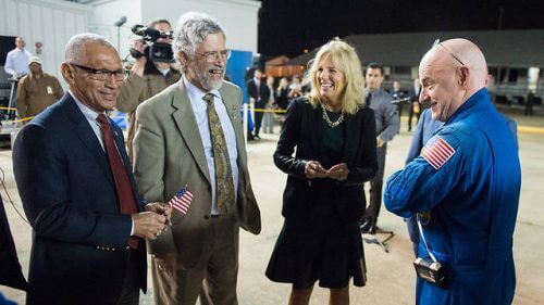 Kelly with Jill Biden, Dr. John Holden from the White House and with NASA Administrator Charles Bouldin (Photo: NASA)