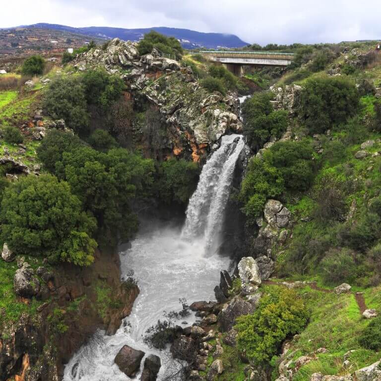 Sa'ar waterfall in the Golan Heights. Photo: shutterstock
