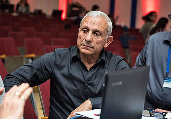 Brigadier General Eitan Ben Eliyahu in a simulation game held by the Yuval Na'aman Workshop and the Cyber ​​Center at Tel Aviv University. PR photo