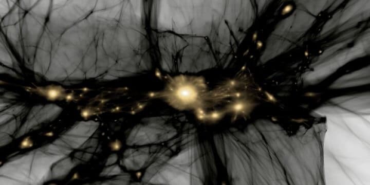 قام علماء من مسرع SLAC وجامعة ستانفورد بدمج البيانات التجريبية والنظرية لفهم كيفية تشكل الكون وما يخبئه المستقبل. تعمل كتل متماسكة من المادة المظلمة (المناطق السوداء) بمثابة سقالات لبناء الهياكل الكونية المصنوعة من المادة العادية (المناطق الساطعة)، والتي تشمل النجوم والمجرات وعناقيد المجرات. الشكل: S سكيلمان، YY. ماو، مختبر التسريع الوطني KIPAC/SLAC