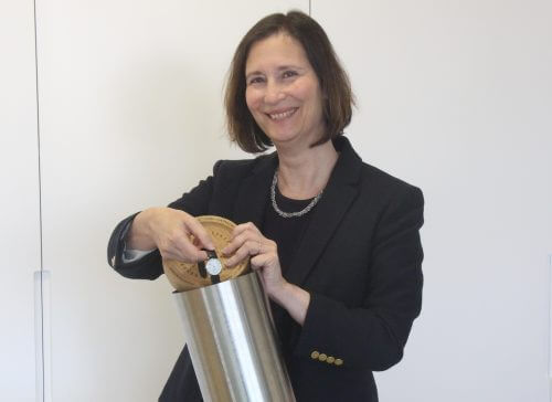 Dr. Anat Lapidot, CEO of the Israel-America Education Fund holds the time capsule that was sealed during the exhibition of the Fulbright Graduates in Jerusalem. PR photo