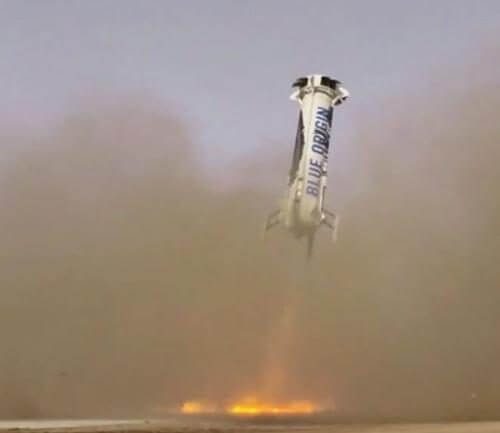 إطلاق اختبار لقاذفة سترسل الركاب إلى رحلة شبه مدارية تابعة لشركة Blue Origin المملوكة لجيف بيزوس. صورة العلاقات العامة