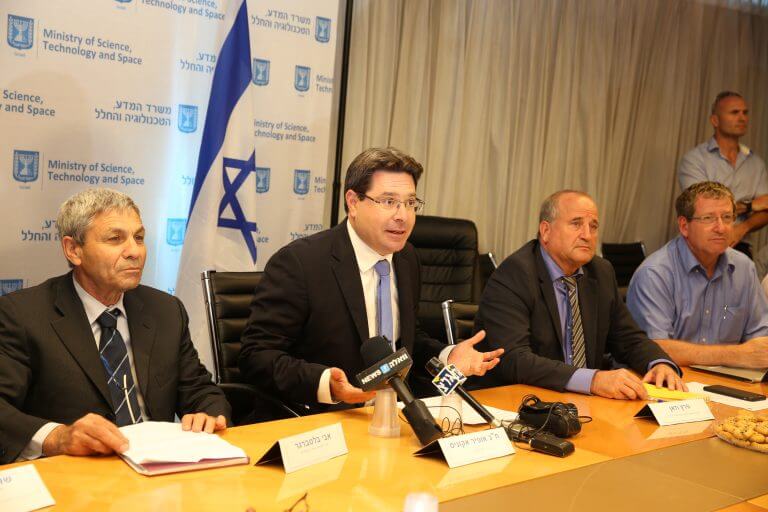 From right to left: Ofer Doron, director general of the aerospace industry's Mabat Space plant, director general of the Ministry of Science Peretz Vezan, minister of science Ofir Akunis and director general of the Space Agency Avi Blasberger. PR photo