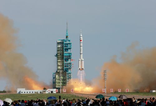 The launch of China's previous manned spacecraft, Shenzhou 10 on a Long March 2F rocket, on June 11, 2013. Photo: Xinhua/Li Gang.