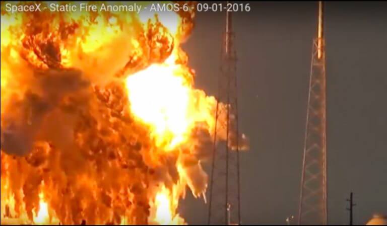Background of the explosion of the SpaceX Falcon 9 launcher with the Amos 6 satellite on it on September 1, 2016. Screenshot USLaunchReport.com video