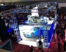 תצוגת מכוניות אוטונומיות ומקושרות בתערוכת CES 2017 שהתקיימה בלאס וגאס בתחילת ינואר. צילום: אבי בליזובסקי