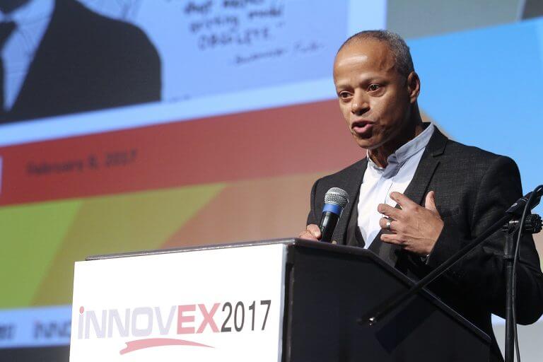 كيري هولي في مؤتمر iNNOVEX2017. الصورة: نيف كانتور