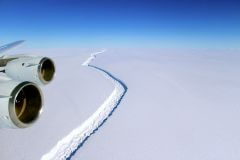 הסדק במדף הקרח לארסן ג'. תצלום: נאס"א.