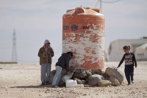 Syrian refugees in Jordan. Fear of the infiltration of millions of refugees from Egypt and Africa against the background of the combined climatic and demographic crisis. Photo: Mustafa Bader, Wikipedia.