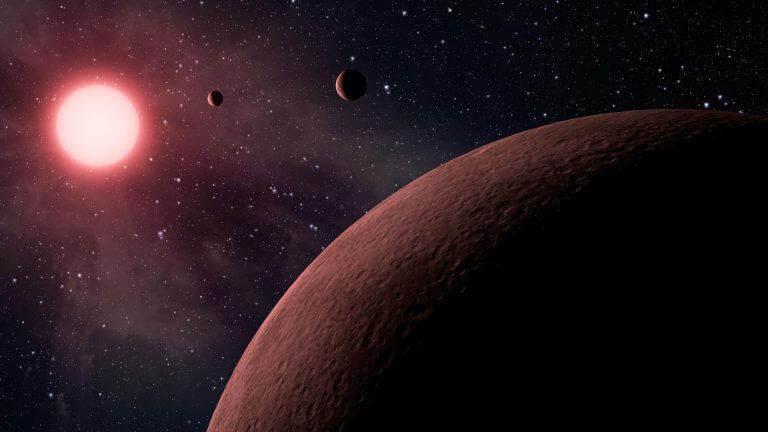 A new catalog based on Kepler space telescope data has found 219 additional planet candidates. Of these, 10 Earth-like planets orbit their star in the "seat zone," one that is at a distance that allows liquid water to exist on the surface. Illustration: NASA/JPL-Caltech.