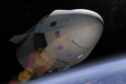 محاكاة لمركبة الفضاء Dragon 2 التي تعمل شركة SpaceX على تطويرها لإرسال رواد فضاء أمريكيين إلى محطة الفضاء الدولية. المصدر: سبيس اكس