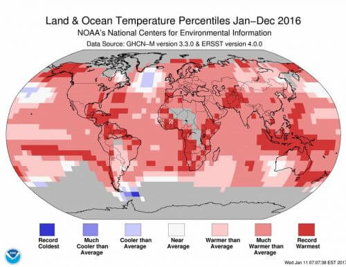 ההתחממות (או ההתקררות) של אזורים בעולם בשנת 2016. מקור: סוכנות האוקיינוסים והאטמוספירה של ארצות הברית.