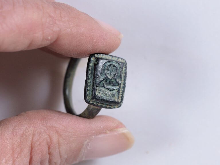 the ring Photo: Clara Amit, Antiquities Authority.