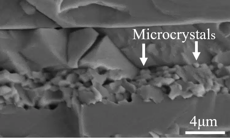 Microcrystals formed through self-healing repaired a completely destroyed area within a halide perovskite crystal. Courtesy of the Weizmann Institute.