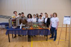 תלמידי ביה"ס "ירדן" ממעלה אפרים בשומרון שזכו במקום הראשון. מקור: באדיבות המרכז הישראלי למצוינות בחינוך.