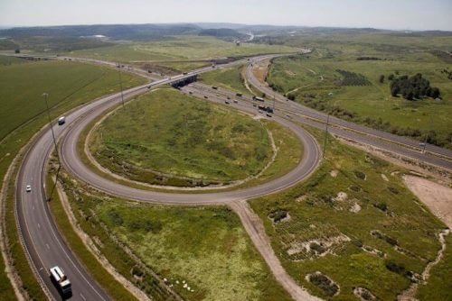 طريق 6 تقاطع عين توت. المصدر: سكاوت تور، ويكيميديا ​​كومنز.