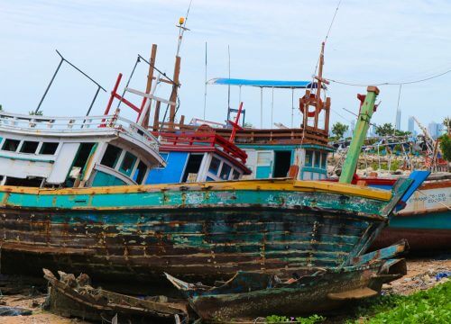 Abandoned fishing boats in Thailand. Photo: shutterstock