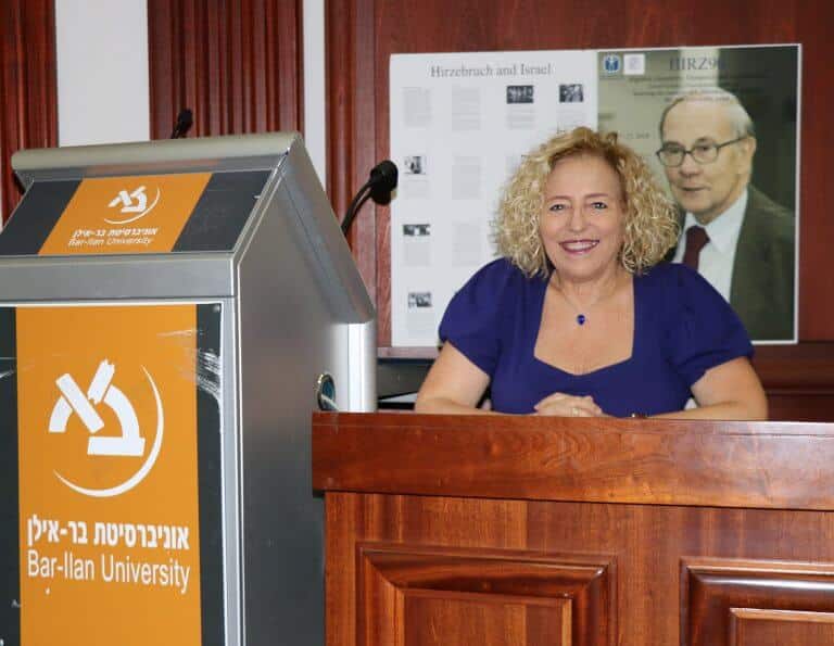 البروفيسور مينا تيشر، رئيس معهد عامي نيتر للرياضيات في جامعة بار إيلان. الصورة: فيث باجينسكي