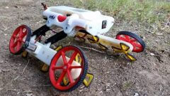 רובוט בעל יכולת עבירות גבוהה שפותח במעבדתו של פרופ' דוד זרוק, אוניברסיטת בן גוריון. צילום יחצ