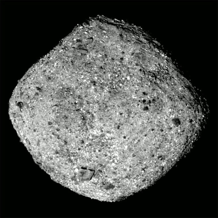 A photograph of the Beno asteroid from the cameras of the OSIRIS-REx spacecraft, from an altitude of about 80 km. Photo: NASA