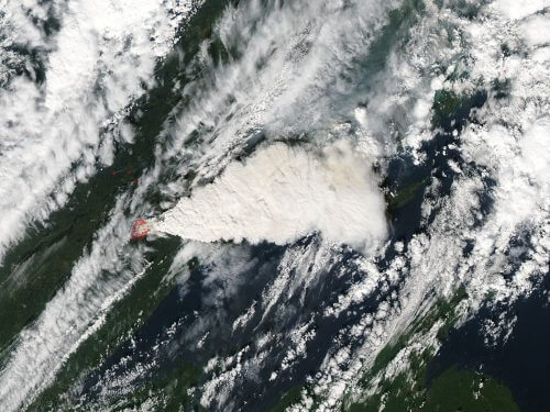 Pyrocumulonimbus clouds over Minnesota. Photo: NASA