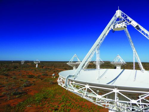 מערך הטלסקופים ASKAP במערב אוסטרליה. צילום: אד שינקל, CISRO