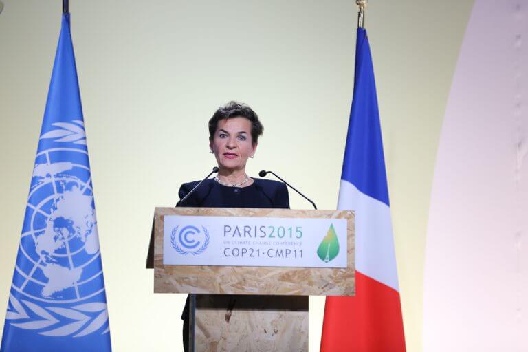 كريستينا فيغيريس في مؤتمر الأمم المتحدة للمناخ في باريس، 2015. الصورة: اتفاقية الأمم المتحدة الإطارية بشأن تغير المناخ