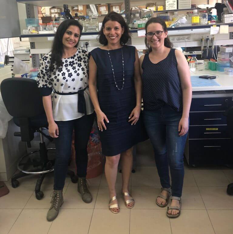In the photo: The team of researchers (from right to left): Dr. Hila Doron, Prof. Neta Erez, Malek Amer. Photo: Tamar Shami