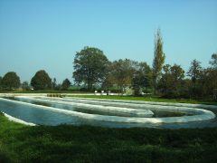 חווה לגידול אצות. תצלום: JanB46, Wikipedia