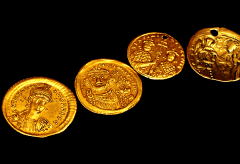 מטבעות זהב רומאיות. מתוך ויקיפדיה