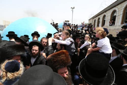 The celebration of LG Baumer in Miron in 2017. Photo: David Cohen, shutterstock