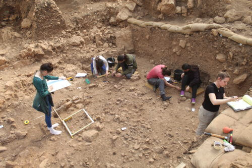 Excavations of Netofi residential level in the Nahal Cave. Photography - Reuven Yeshuron