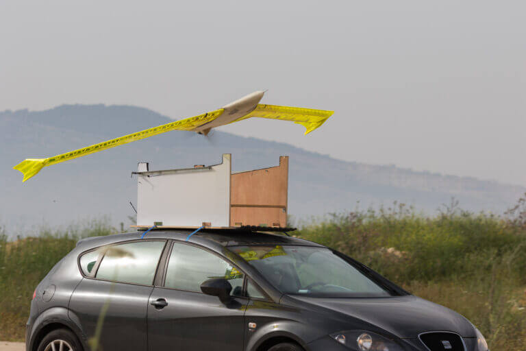 The printed plane in the take-off phase. Photo: Prof. Daniela Reva's lab, Technion. Photo credit: Asaf Haber