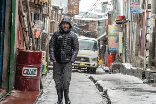 Prof. Gad Asher in the streets of La Rincaunde. The highest permanent settlement in the world (Axel PITTET - Expedition 5300©)