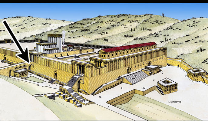 Visualization of the Temple Mount during Herod's time. Marked with an arrow - Wilson's arch. Courtesy of the Weizmann Institute