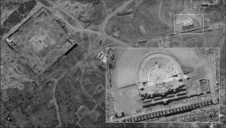 المدرج الروماني في تمور، سوريا، كما تم تصويره من الفضاء بواسطة القمر الصناعي أوفيك 16. تصوير: إلبيت، الصناعة الجوية، وزارة الدفاع